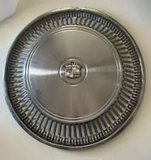 WHEEL COVER 1969-70 CADILLAC Deville Fleetwood Eldorado Hubcap (singular)