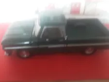 Sun Star 1965 Chevrolet Fleetside Pick Up Truck