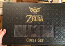 The Legend Of Zelda Chess Set USAOpoly 2016 scratch on the plastic cover unused