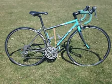 Women's Bianchi Vigorelli racing/touring bicycle - seldom ridden