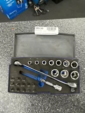 BLUE POINT TOOLS BLPBTWKIT 25 pc 1/4" Drive Socket/ Bit Ratchet Set (PS2015339)