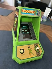 Vintage Frogger Mini Tabletop Arcade Cabinet Game SEGA 1981 Coleco 1982 TESTED