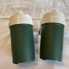 Green Igloo 1/2 Gallon Sport Hook Jug Cooler With Spout