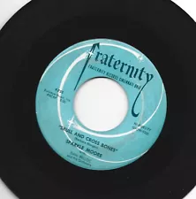 ROCKABILLY 45 -SPARKLE MOORE - SKULL AND CROSS BONES / ROCK-A-BOP - HEAR- 1956