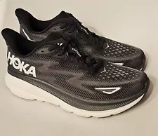 Men's HOKA ONE ONE CLIFTON 9 size 11