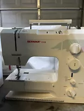 Bernina 1008 Mechanical Sewing Machine