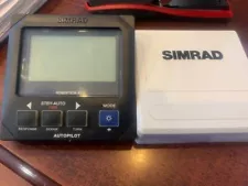 Simrad Robertson AP11 Autopilot Control Head Unit P/N 22085237 Used see Photos