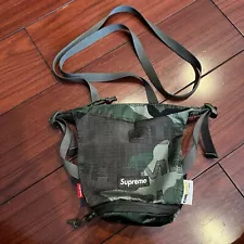 Supreme Neck Pouch Bag Woodland Camo FW21 New York 2021 Tyler Side Bag Shoulder