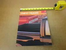 1990 Chevrolet C/K Silverado pickup truck 454SS K1500 k2500 sales brochure 48 pg