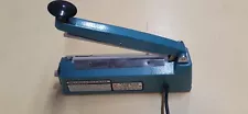 Sealing machine