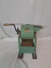 Vintage F. Carling Buffalo N.Y. American Tomato Masher Machine