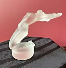 LALIQUE NUDE FIGURE OF A WOMAN - FROSTED ART GLASS - PERFECT CONDITION - SIGNED