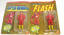 LOT OF 2 MOC THE FLASH DC COMICS SUPERHEROS FIGURES VARIANT TOYBIZ