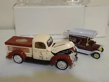 New Listing2 Good Humor Die cast Ford delivery trucks Golden Wheel #9528 Box COA