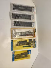 HO TRAIN TRACKS LOT