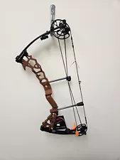 APA Black Mamba Air + Bow