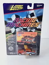 Johnny Lightning - Racing Machines - Gene Snow - 1972 Dodge Charger - 1:64