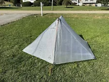 Hyperlite Mountain Gear Unbound 2P Tent “Used”