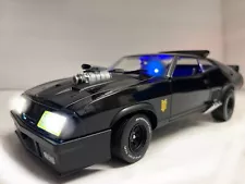 “Mad Max” Black Ford Falcon XB Police Interceptor WORKING LIGHT 1/18 Diecast Ut