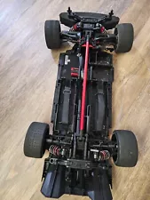 ARRMA ARA7615V2T1 1/7 Infraction 6s Roller