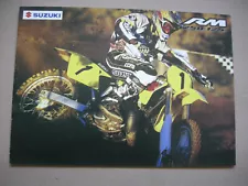 Suzuki RM250/125 Motocross sales brochure, 8 pages for UK market.