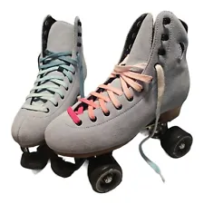 Moonlight Roller Aquamarine Skates Size 8