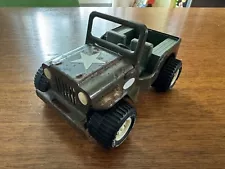 Vintage Army Green Tonka Jeep Wrangler Truck Toy Car Pressed Metal