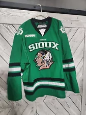 Fighting Sioux hockey jersey Reebok Size 56