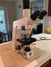 Zeiss Axioskop 45 14 87 Microscope with 6 objectives - Used