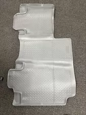 Husky Floor Mats Liners for 04-08 Ford F-150 Super Cab - 2nd Row - Grey Used 1