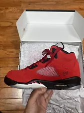 Brand New Nike Air Jordan Retro 5 GS Raging Bull Size 6Y