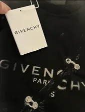 Givenchy Front Logo-Print T-Shirt Size XL!! Relax Fit Made In Portugal!!!