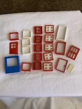 New ListingLEGO Windows Doors Lot Classic Red White Vintage ?