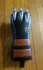 WOLVERINE CLAWs Xmen Marvel Retractable Kids Toy Cosplay 2013