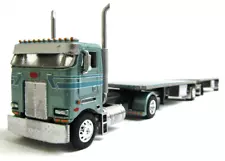 DCP/KCK 3D printed Custom green Peterbilt 362 daycab with hay pups trailer 1/64