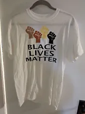 Gildan Black Lives Matter Graphic T-Shirt Top Short Sleeve M