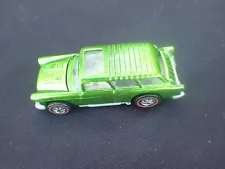 Vintage Hot Wheels Redline Classic Nomad US Apple Green l@@k!!