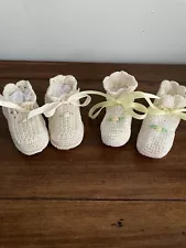 Crochet handmade newborn baby booties set of 2 Cream W/ Yellow & White Flowers