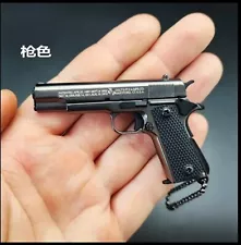 Alloy Mini Gun Models 1911 Pistol Shape Keychain 1:3 Metal Pistol Keychain