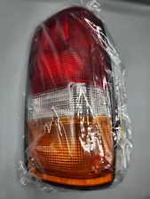 Rear Tail Light Lamp Left Side For 1984-1988 Toyota RN50 RN65 LN50 Pickup Truck