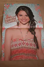 Poster #523 by Selena Gomez