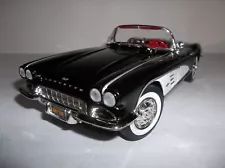 New ListingErtl 1/18 1961 Corvette black/red interior