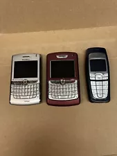 ( 3 ) OLD VINTAGE CELL PHONES (2) Blackberry (1) Nokia