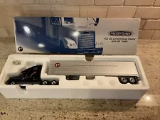 NIB FIRST GEAR FREIGHTLINER FLD 120 TRACTOR/48 FT. TRAILER