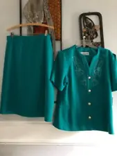 Pablo Collection Made in USA Suit Jacket and Skirt size 16P vintage green embroi