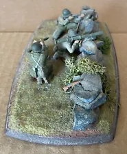 Excellent WW2 Diorama 3 G.I. Soldiers Bazooka Team with rock wall 1:35