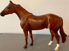 Breyer The Ideal Series American Quarter Horse #1824 Sorrel Chestnut