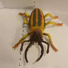 GIANT INSECT - RANDOM SENT Large Beetle PLAY BUG TOY