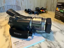 Mint condition Sony HDR-HC1 Camcorder HDV digital HD video camera - JAPANESE