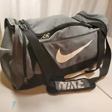 Gray Nike Brasilia Training Medium Grey Duffle Bag Gym Sports Shows Wear Duffle